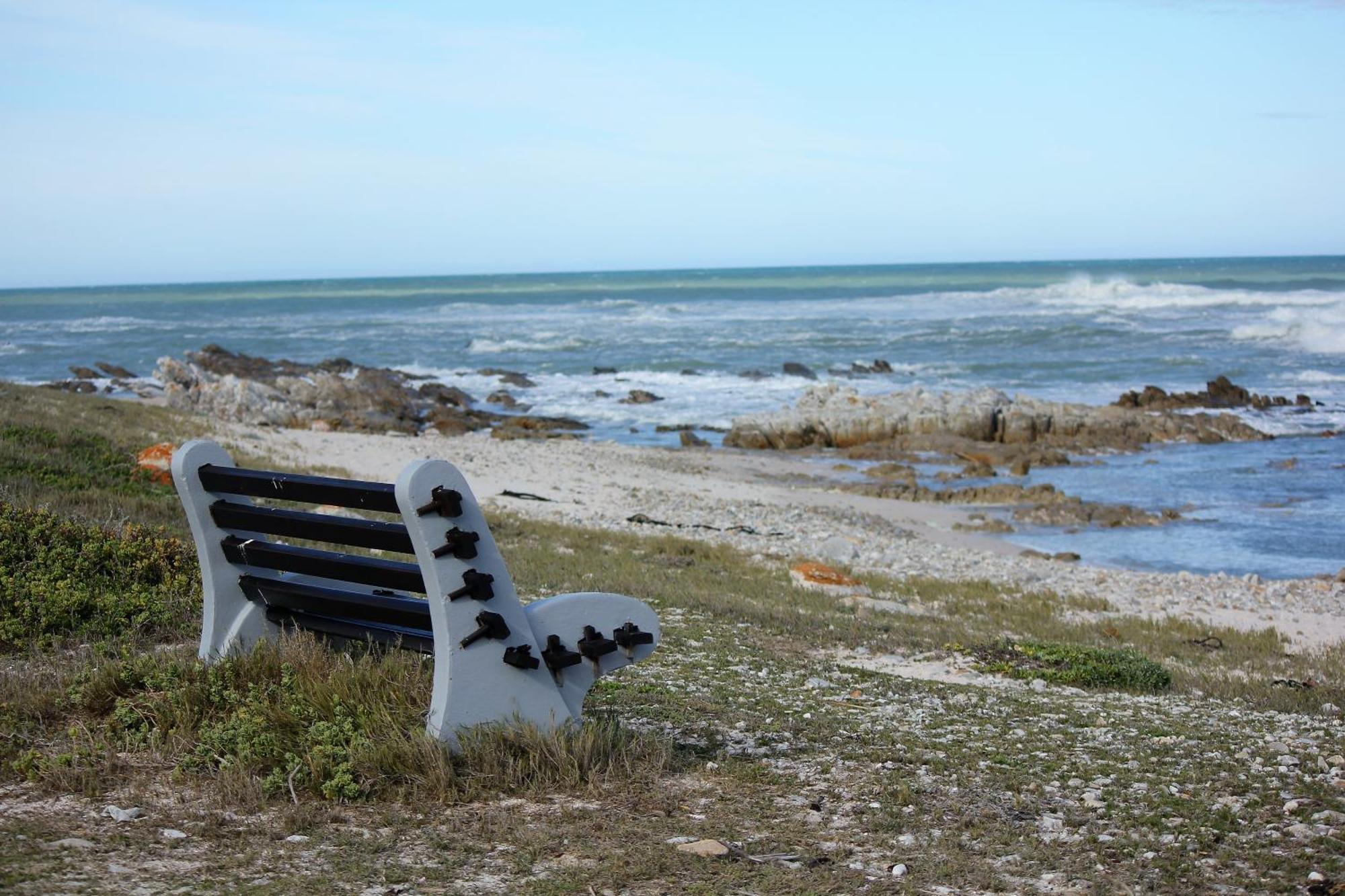 The Sun Catcher Bed & Breakfast Struisbaai Esterno foto