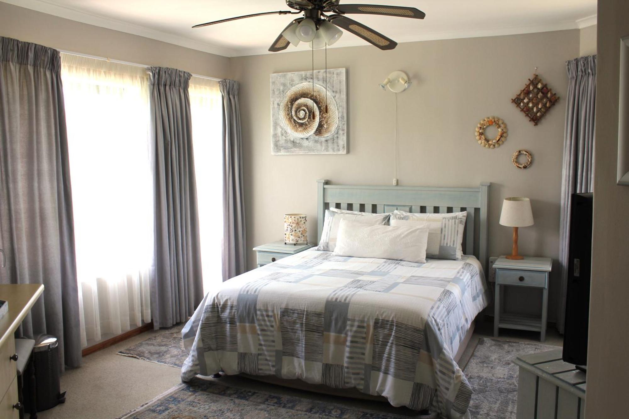 The Sun Catcher Bed & Breakfast Struisbaai Esterno foto